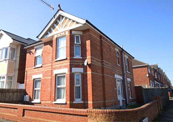 4 Bedroom Detached House For Sale In Bishop Road, Bournemouth, Dorset, BH9