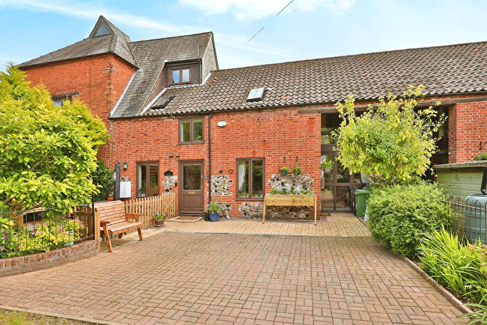 3 Bedroom Barn Conversion For Sale In Pit Lane, Swaffham, PE37