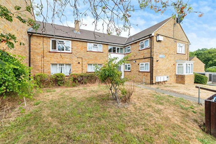 1 Bedroom Flat For Sale In Pankhurst Crescent, Chells, Stevenage, SG2