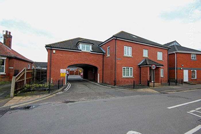 2 Bedroom Flat To Rent In St. Johns Road, Stalham, NR12