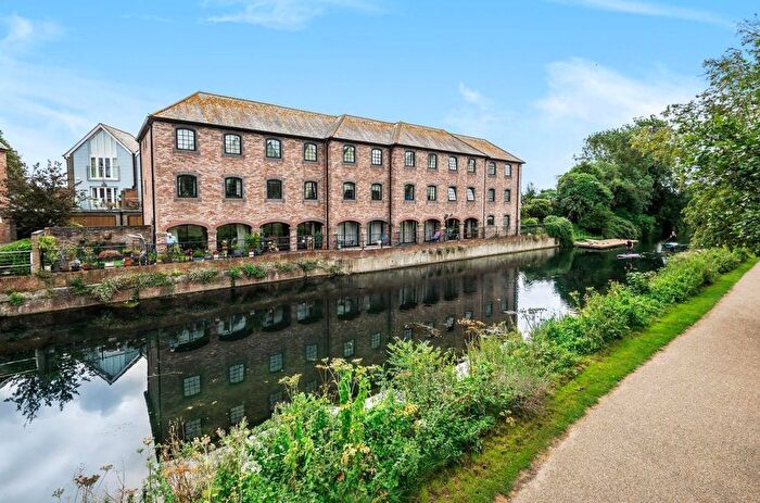 4 Bedroom Town House For Sale In Canal Wharf, Chichester, PO19