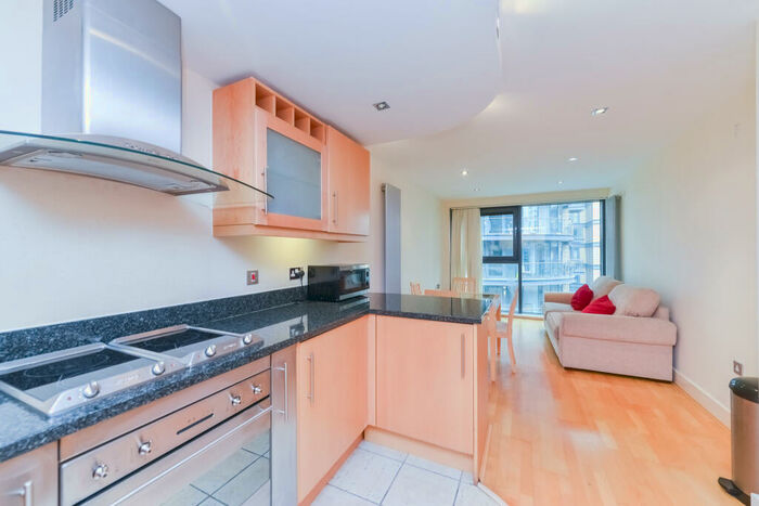 1 Bedroom Flat To Rent In Millharbour, London, E14