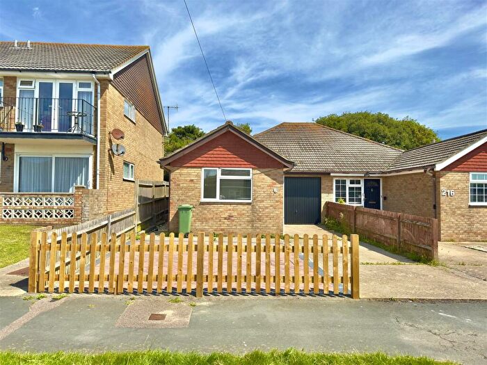 2 Bedroom Semi-Detached Bungalow To Rent In Arundel Road Central, Peacehaven, BN10