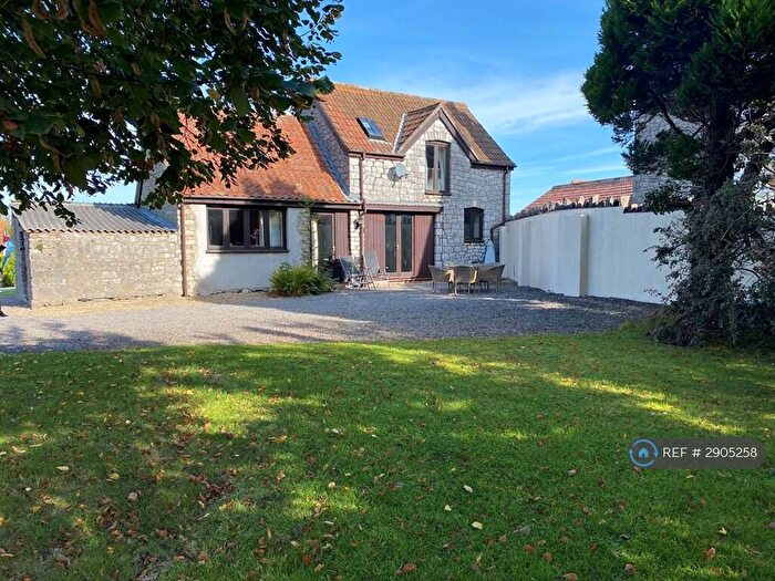 3 Bedroom Detached House To Rent In Lower Norton Lane, Kewstoke, Weston-Super-Mare, BS22