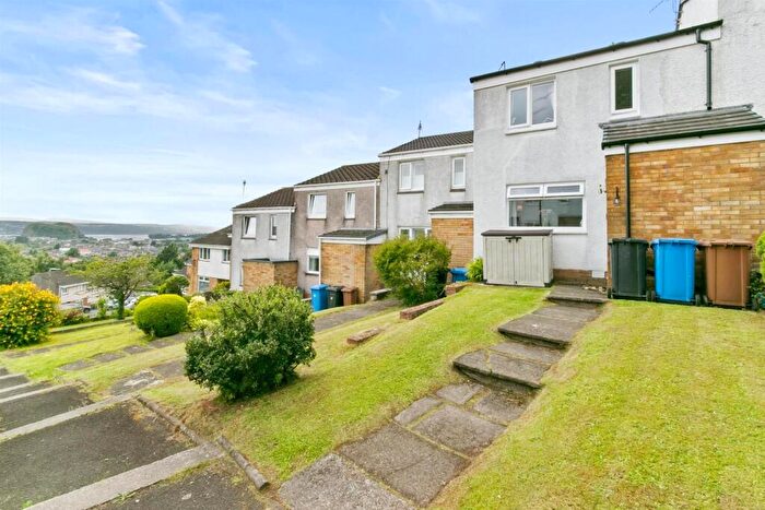 2 Bedroom Terraced House For Sale In Barnhill Road, Dumbarton, G82