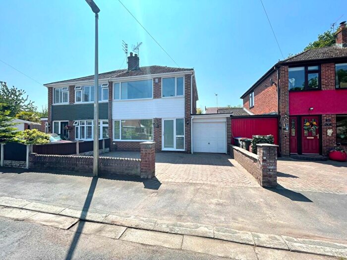 3 Bedroom Semi-Detached House To Rent In Knowle Close, Ellesmere Port, Cheshire, CH66