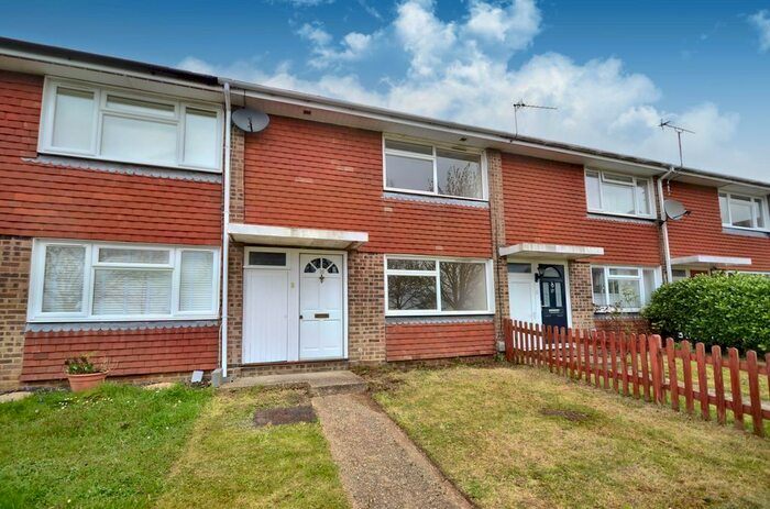 2 Bedroom Terraced House To Rent In Barrie Road, Farnham, Surrey, GU9