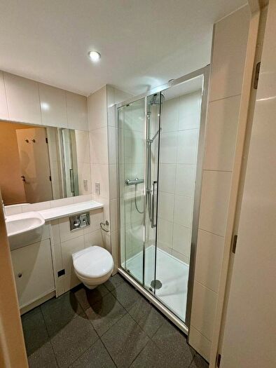 1 Bedroom Flat To Rent In Moorfields, Liverpool, L2