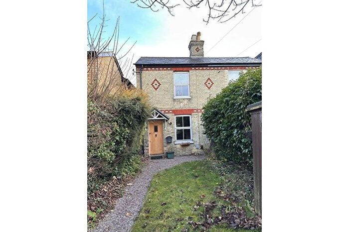 2 Bedroom Semi-Detached House To Rent In Nightingale Cottages, Trumpington Road, Cambridge, CB2