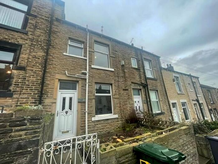 3 Bedroom Property To Rent In Westminster Terrace, Bradford BD3