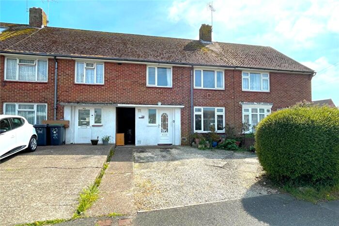 3 Bedroom Terraced House For Sale In Stockheath Road, Havant, Hampshire, PO9