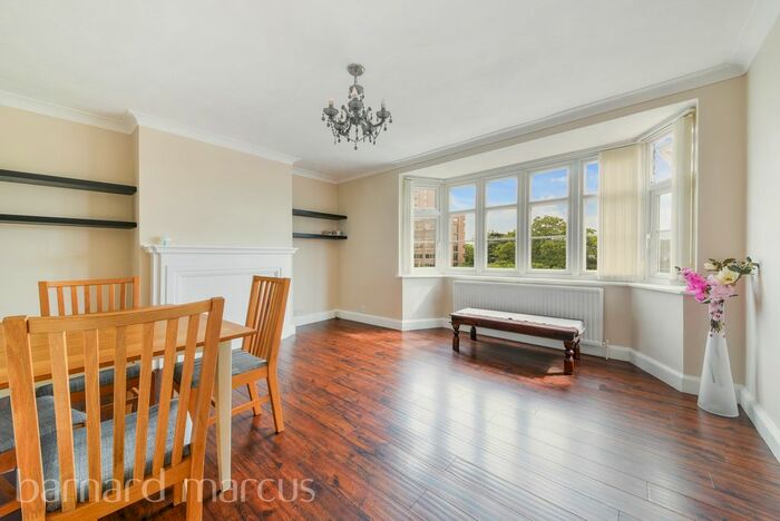 2 Bedroom Flat To Rent In Brighton Road, Sutton, SM2