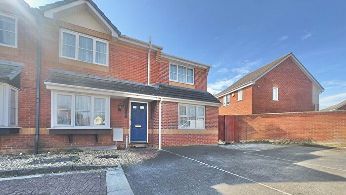 4 Bedroom Semi-Detached House For Sale In Camberley Walk, Locking Castle, BS22