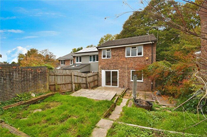 3 Bedroom End Of Terrace House For Sale In Ashdown Way, Romsey, Hampshire, SO51