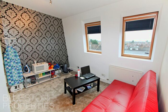 1 Bedroom Flat To Rent In Kettering Street, London, SW16