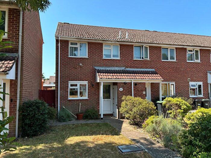 2 Bedroom End Of Terrace House For Sale In Forest Edge, Fawley, Hampshire, SO45