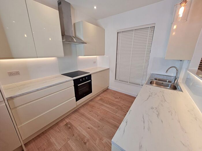 1 Bedroom Flat To Rent In Guildford Street, Luton, LU1