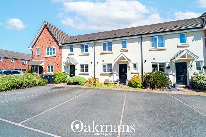 3 Bedroom Terraced House For Sale In Kingcup Close, Catshill, Bromsgrove, Worcestershire, B61