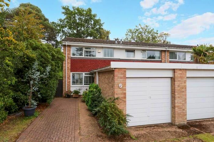 3 Bedroom Semi-Detached House To Rent In St Vincent Road, Walton On Thames, Surrey, KT12