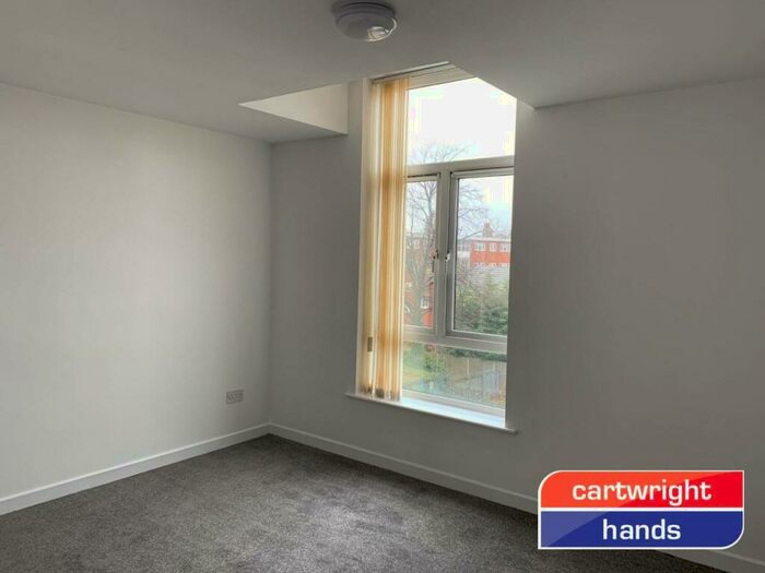 2 Bedroom Flat To Rent In Friars Court, CV11