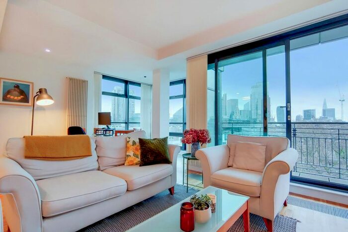 2 Bedroom Flat To Rent In City Road, Clerkenwell, London, EC1Y