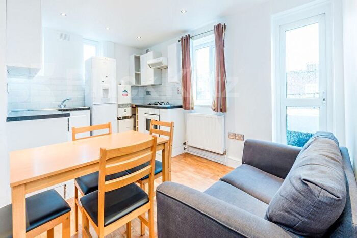 2 Bedroom Flat To Rent In Windsor Road, Holloway, N7