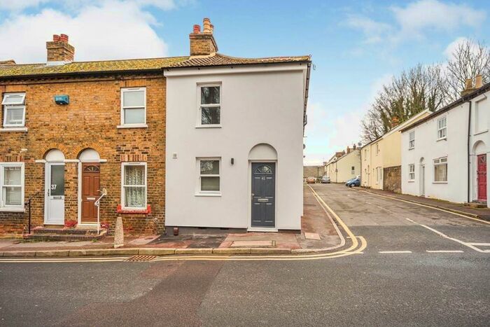 1 Bedroom Flat To Rent In Brewer Street, Maidstone, Kent, ME14