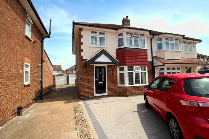 3 Bedroom Semi-Detached House To Rent In Sowrey Avenue, Rainham, Essex, RM13