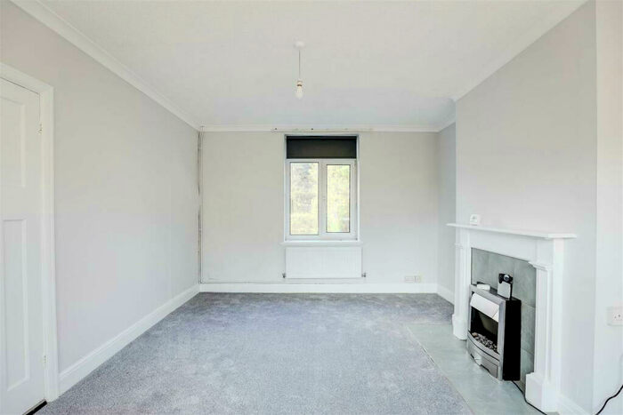 3 Bedroom Terraced House To Rent In Eldon Park, London, SE25