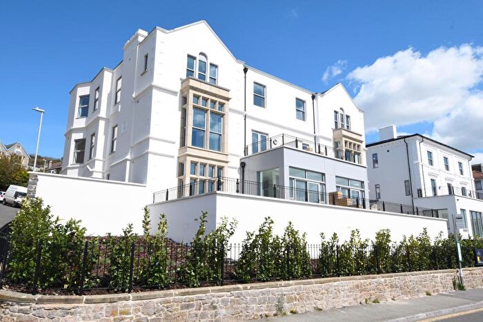 2 Bedroom Apartment For Sale In Birnbeck Road, Weston-super-Mare, North Somerset, BS23