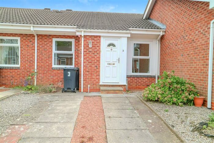 2 Bedroom Terraced Bungalow To Rent In Cedar Mews, Hurworth Place, Darlington, DL2