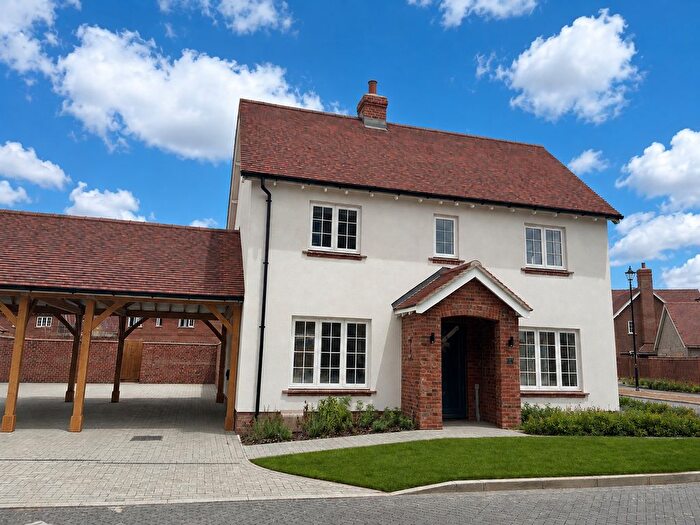 4 Bedroom Detached House For Sale In Ochre Meadows, Theale, Reading, Berkshire, RG7