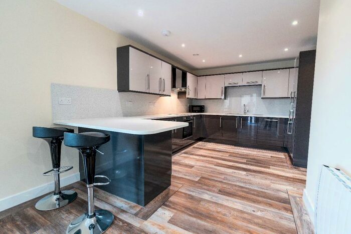 3 Bedroom Apartment To Rent In Ecco, S11