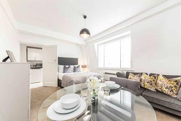 1 Bedroom Studio To Rent In Hill Street, London, W1J