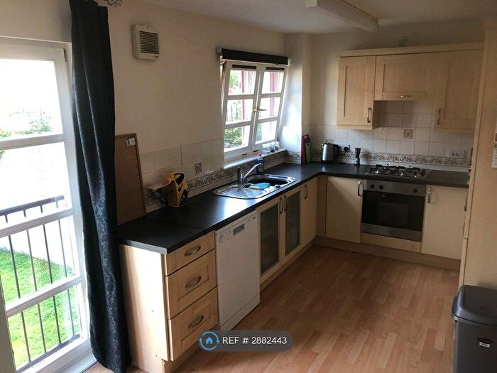 5 Bedroom Semi-Detached House To Rent In Larch St, Dundee, DD1