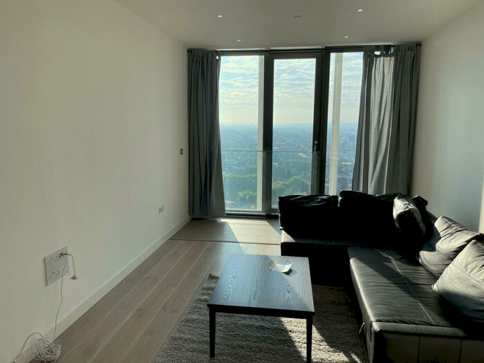 1 Bedroom Penthouse To Rent In Stratosphere Tower, Stratford, E15