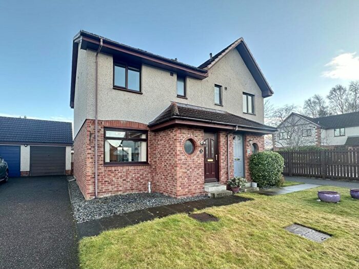 3 Bedroom Semi Detached House For Sale In Stratherrick Gardens, Lochardil, Inverness., IV2