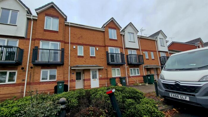 4 Bedroom Town House To Rent In Trimpley Drive, Daimler Green, Coventry, CV6