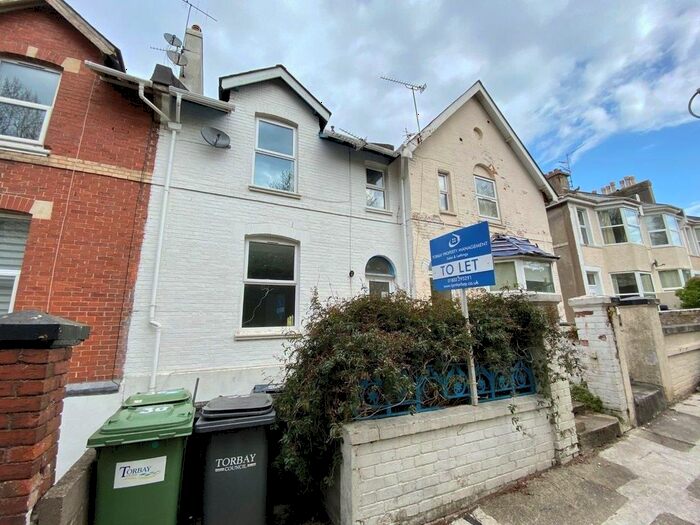 1 Bedroom Flat To Rent In Thurlow Road, Torquay, TQ1