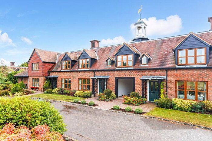 3 Bedroom Retirement Property For Sale In Eylesden Court, Maidstone, ME14