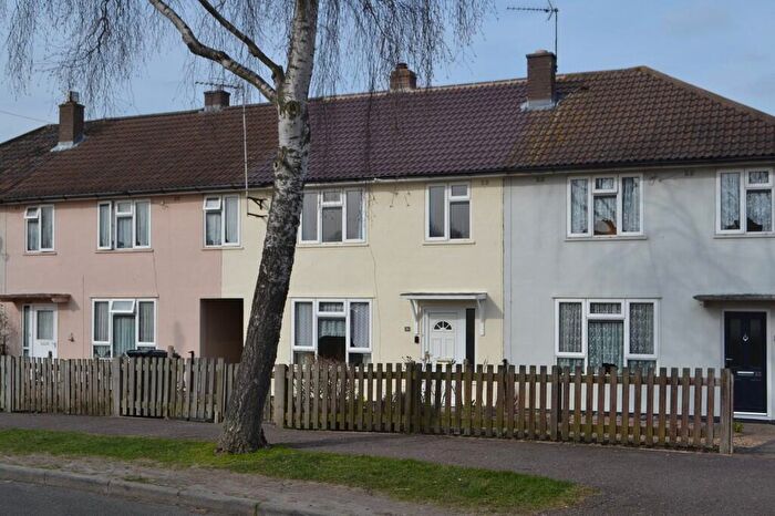 3 Bedroom Terraced House To Rent In Dudley Road, Cambridge, CB5