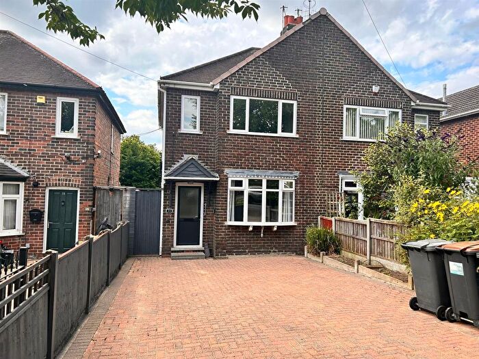 2 Bedroom Semi Detached House To Rent In The Crescent, Stapleford., NG9