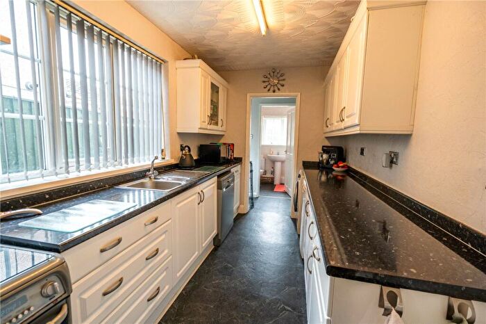 3 Bedroom Terraced House For Sale In Stanley Street, Grimsby, DN32