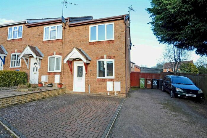 2 Bedroom End Of Terrace House To Rent In Hatfield Close, Wellingborough, NN8