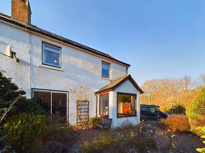 2 Bedroom Semi-Detached House For Sale In Willowbank, Birnam, PH8