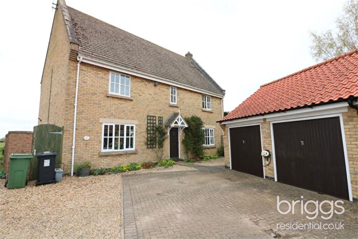 4 Bedroom Detached House For Sale In Ladds Lane, Maxey, Market Deeping, PE6