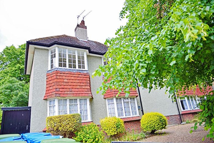 2 Bedroom Flat To Rent In Forest Hill Road, East Dulwich, SE23