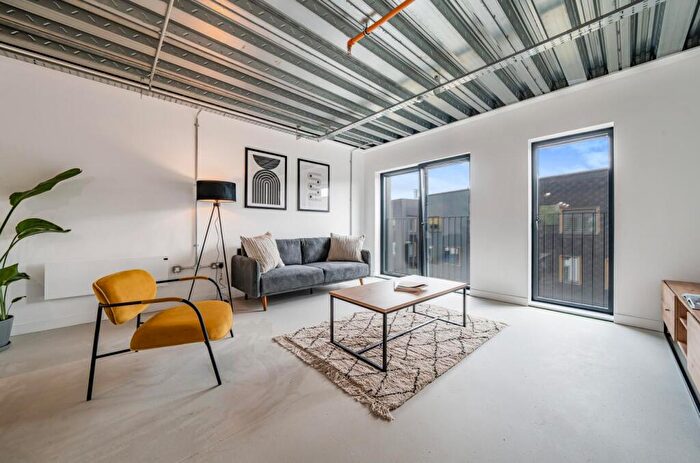 2 Bedroom Apartment To Rent In Aire Lofts, Climate Innovation District, LS9