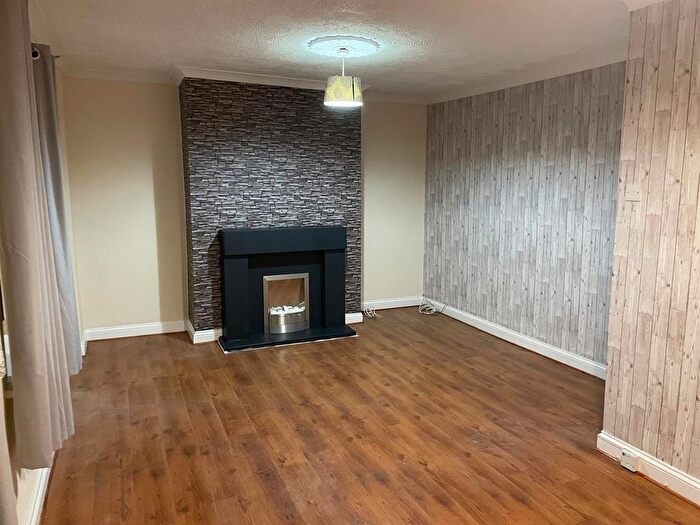 2 Bedroom Flat To Rent In Tweed Street, Hebburn, NE31
