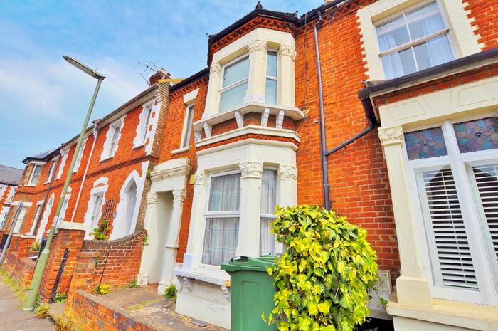 1 Bedroom Flat To Rent In Artillery Terrace, Guildford, Surrey, GU1